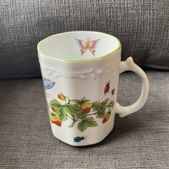 Vintage 1986 Strawberry Festival Porcelain Coffee Mug Cup